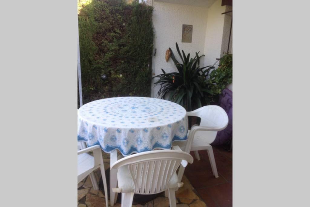 Villa Casita Blanca Con Fibra Optica Y Piscina Cominutaria Tossa de Mar Exterior foto