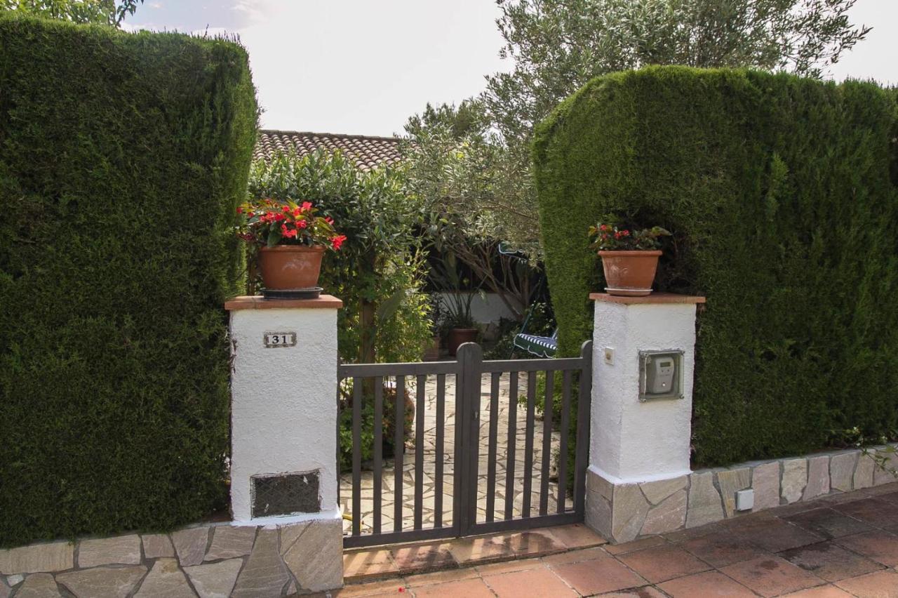 Villa Casita Blanca Con Fibra Optica Y Piscina Cominutaria Tossa de Mar Exterior foto