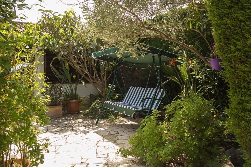 Villa Casita Blanca Con Fibra Optica Y Piscina Cominutaria Tossa de Mar Exterior foto